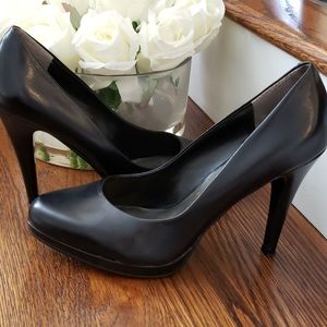Nine West Black Patent Leather Stilletos